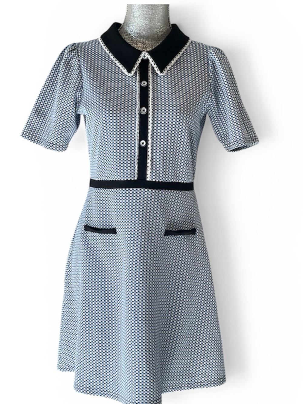 ModCloth Scholastic Classic Collared Mini Dress. MEDIUM